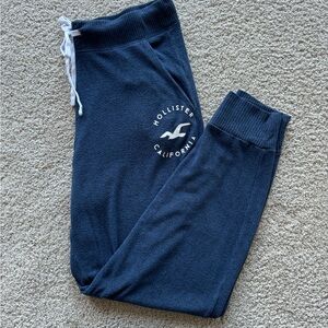 HOLLISTER NAVY JOGGERS